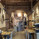 Pizzeria Spaccanapoli Dentro