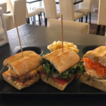 Inside Comida