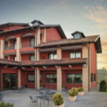 Santamaria Langhe outside