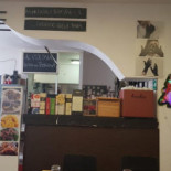 Al Colonial À l'intérieur