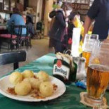 Jedlová Station food