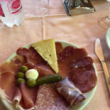 Mirella Nourriture
