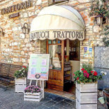 Trattoria Santucci outside
