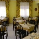 Le Mimose inside