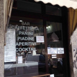 7000 Caffè Extérieur