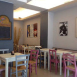 Café Midi À l'intérieur