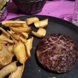 Andrea Pub Comida