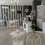 Grillo's Bakery Cafe À l'intérieur
