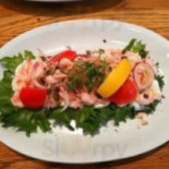 Tant Anci Fröken Sara food