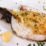 Lo Scoglio food
