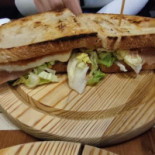 Guest House Pub Comida