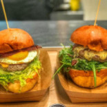 Pollo&burger Store Nourriture