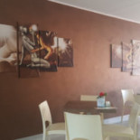 Essential Cafè Comida
