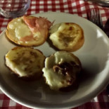 Hosteria La Tufa food
