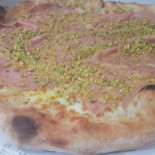 Mbare Na Pizza food