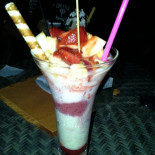 Gelateria Fragola Nera Nourriture