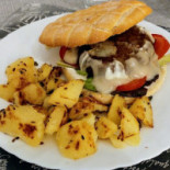 Flatlandia Vegan Boardgame Café food
