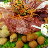 Te La Diamo Calda Comida