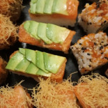 Amico Sushi Comida