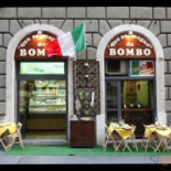 Bombo À l'intérieur