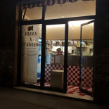 Super Pizza À l'intérieur