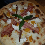 Maxi Pizza Nourriture