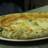 Pizza Più Nourriture