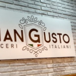 Giangusto Extérieur