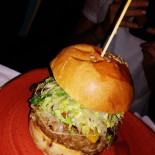 Binario Zero Comida