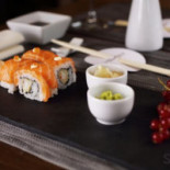 I-sushi food