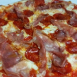 Vincy Pizza food