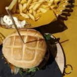 Barock Handmade Burgers food