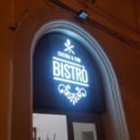 Bistro Cucina Vini Exterior