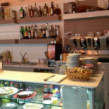 Dionisio, Via Volta Comida