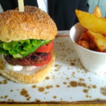 Burmet Comida