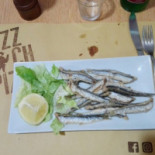 Azz Ch Pizz food