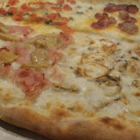 Pizzeria Seta food