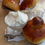 Caffe' Cristal Comida