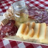 Cascina Schiccio food