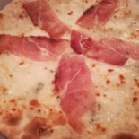 Pizzeria Sal.to food