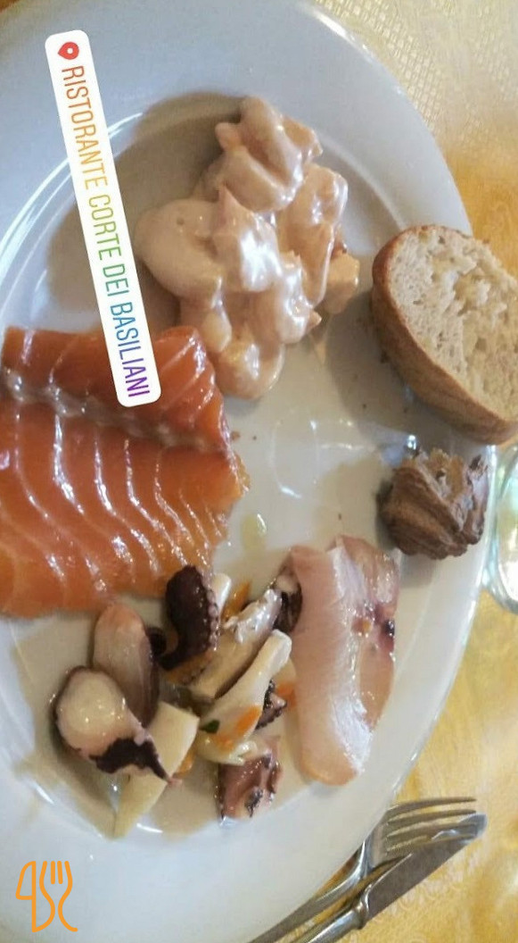 Corte Dei Basiliani Comida