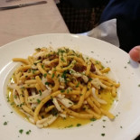 Le Crescentine Di Novella food
