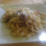 Black White Pub Comida