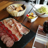 Agriturismo La Selva food