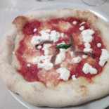 Basilico Rosso food