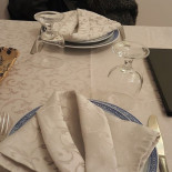 Alba D'oriente Comida