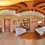 Agriturismo Cascina Mattarello inside