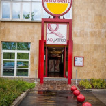 Aquattro Nourriture