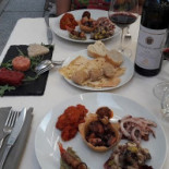 Albisbe 4 Food