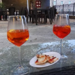 Art Cafe Wine Roma food